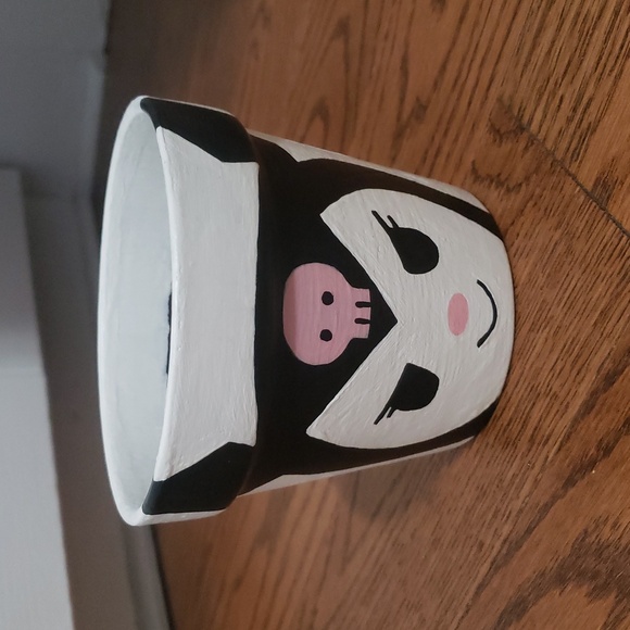 Hello Kitty Inspired Handpainted Terracotta Planters Hello Kitty And Kuromi - Picture 12 of 15